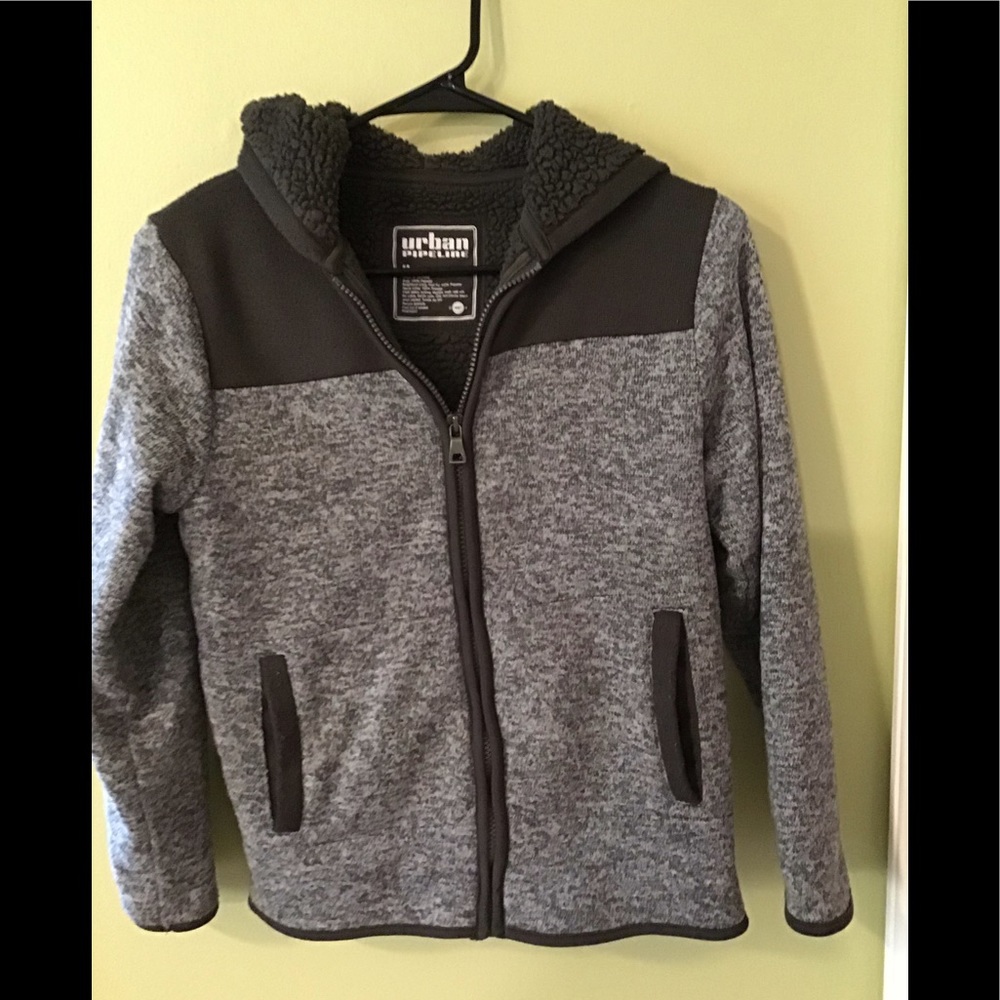 Boy’s zip up
